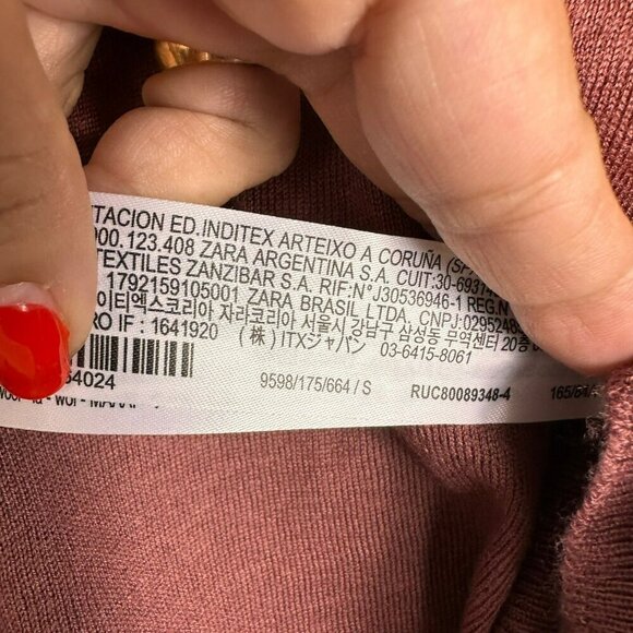 2/$30 Zara Cut Out Shoulder High Neck Sweater Dark Pink Oversized Small NWT - Picture 12 of 13